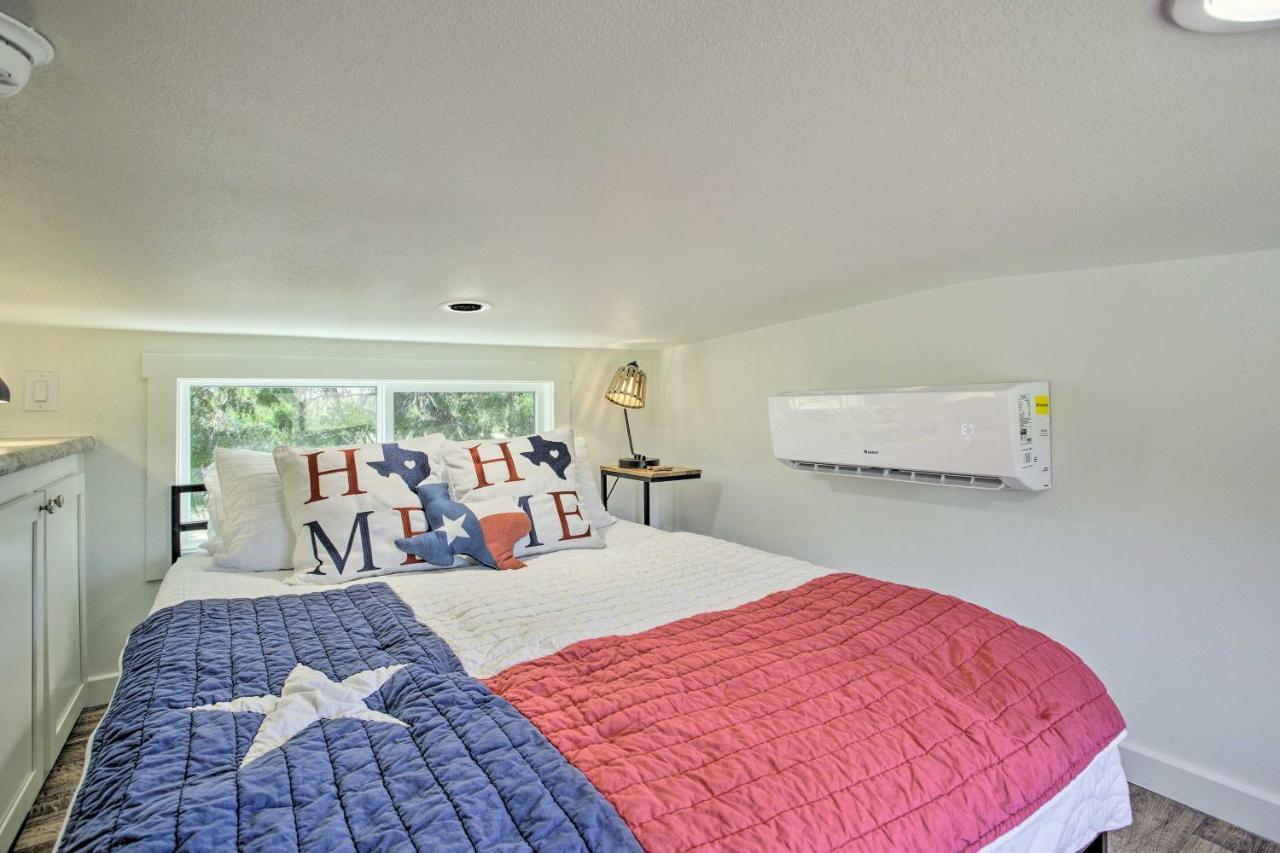 Cozy Mckinney Tiny Home With Porch And Fire Pit! Exterior photo