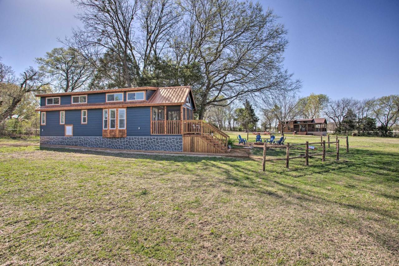 Cozy Mckinney Tiny Home With Porch And Fire Pit! Exterior photo