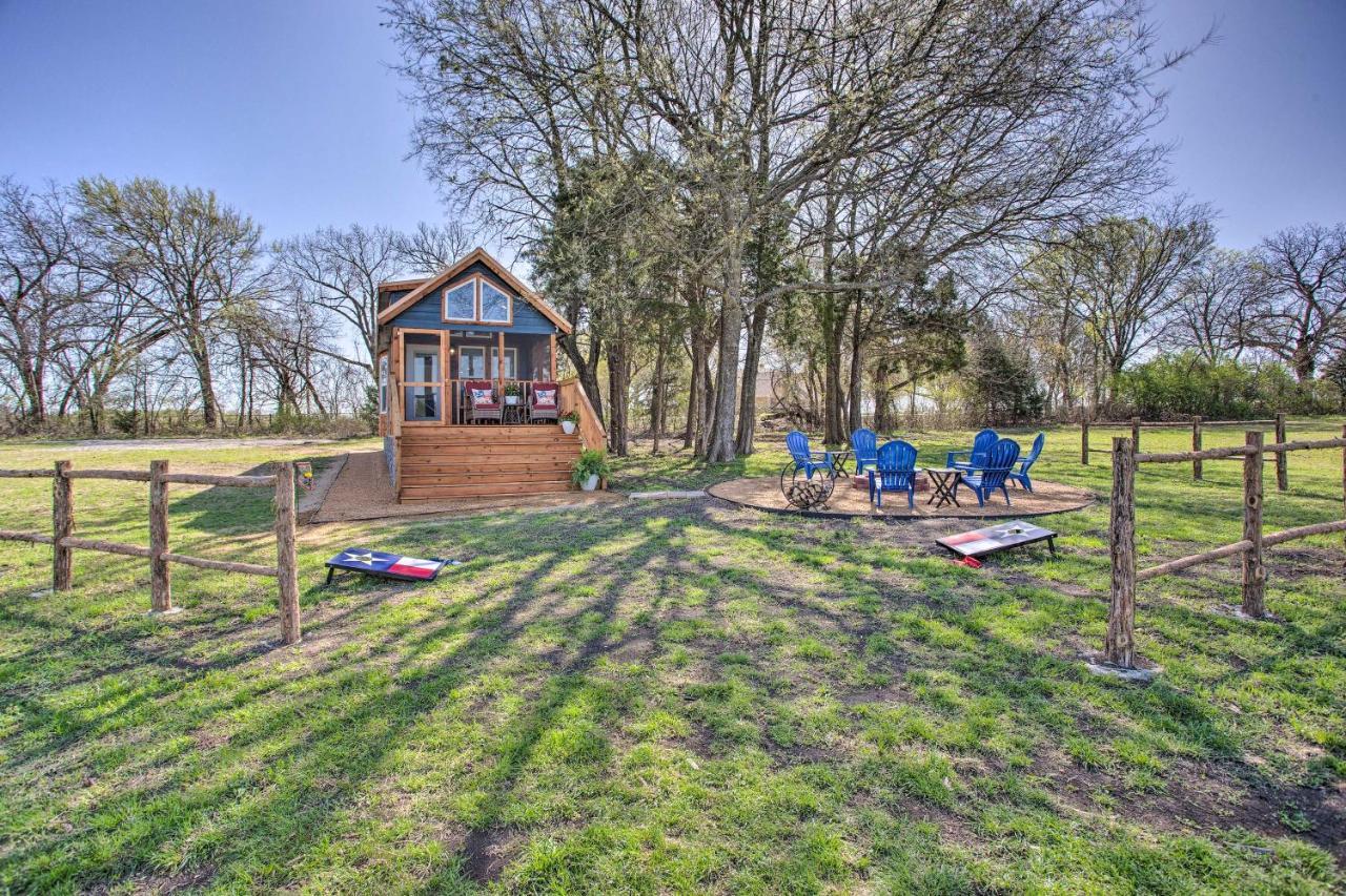 Cozy Mckinney Tiny Home With Porch And Fire Pit! Exterior photo